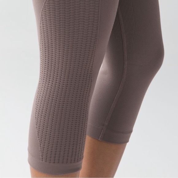 Lululemon Flow & Go Cropped Leggings - 8 - Picture 3 of 8